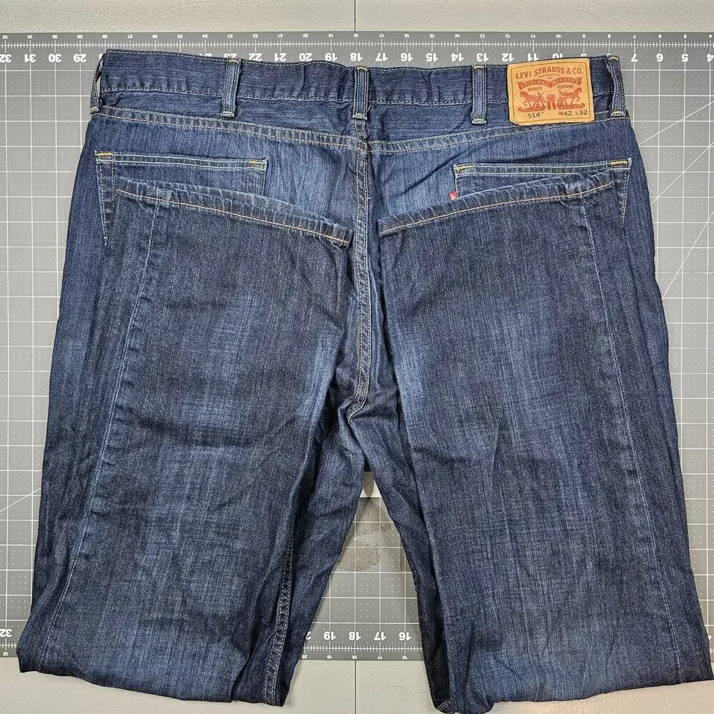 Levis 514 Jeans 42x32 Dark Wash Slim Straight Preppy Work Casual Biker Outdoors